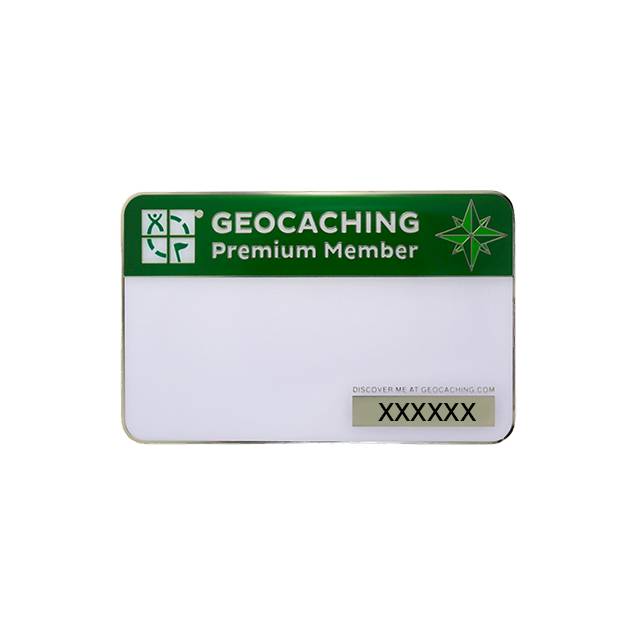 Premium Member trackable og magnetisk navneskilt til geocaching events